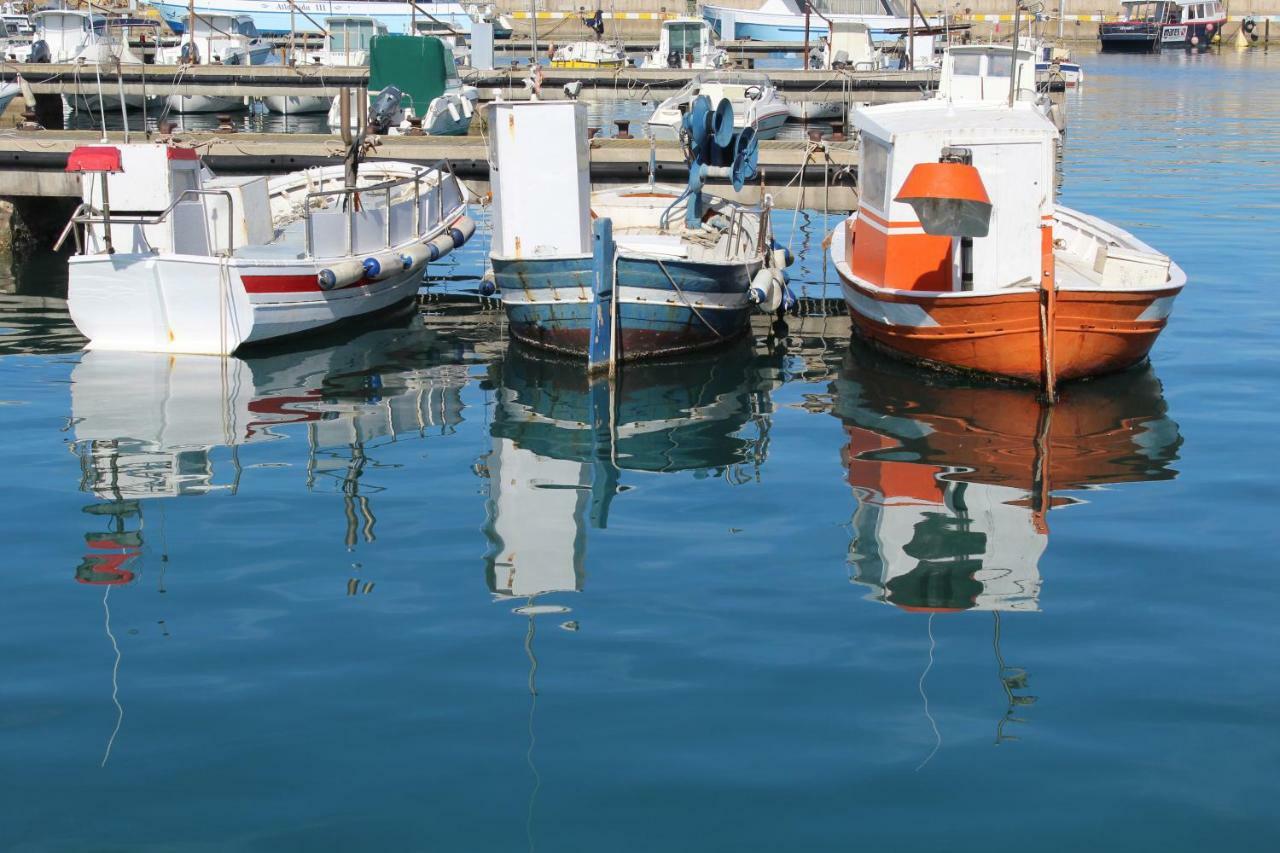 Apartamento L' Escala Εξωτερικό φωτογραφία